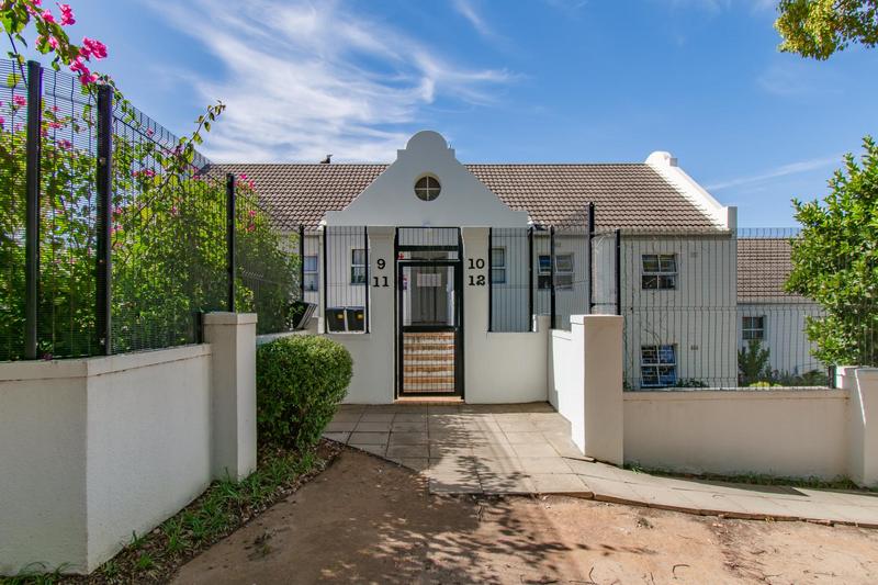 2 Bedroom Property for Sale in Aurora Western Cape